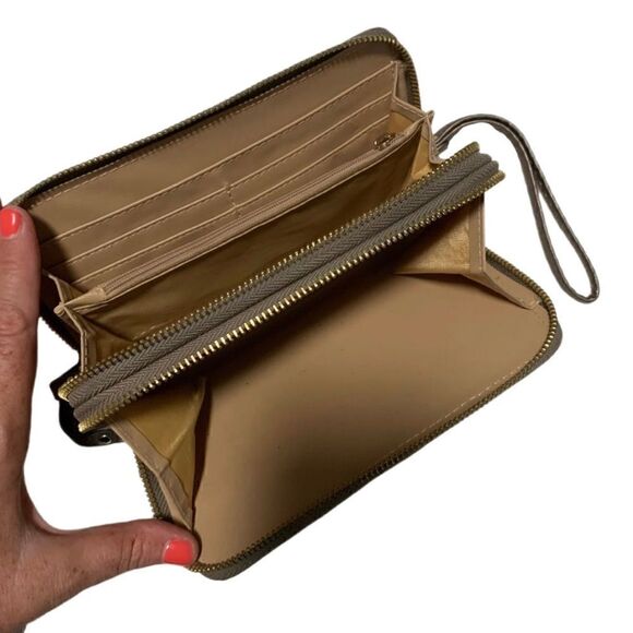 Bronze Vegan Leather Zippered Wallet - Picture 3 of 5